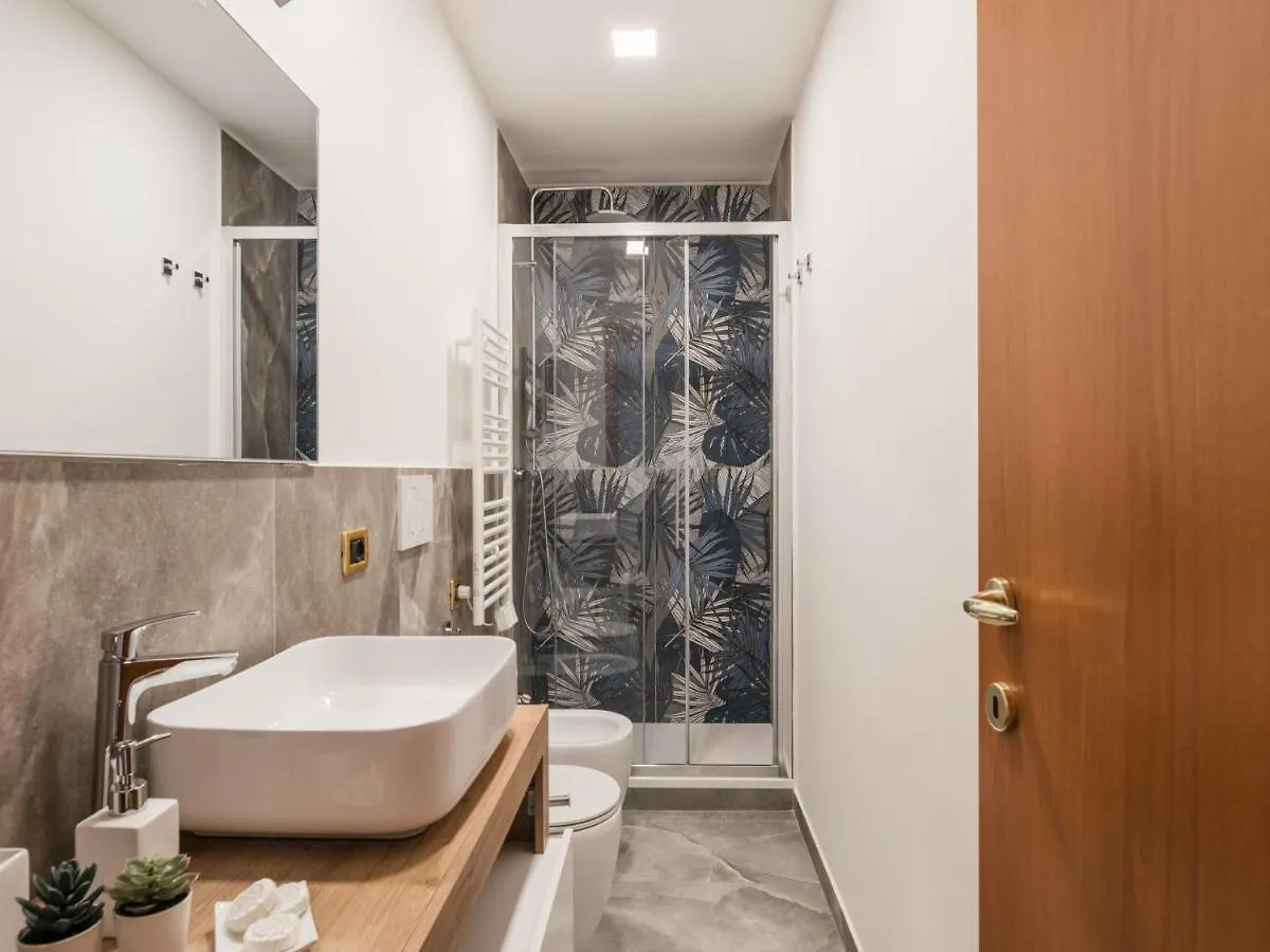 The Best Rent - Three-Bedroom Apartment Near The Quirinale Rome 0*,  Italy