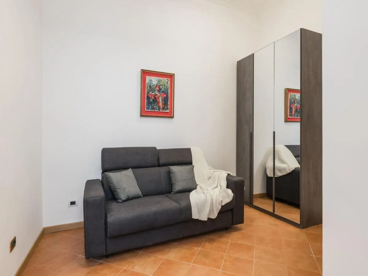 The Best Rent - Three-Bedroom Apartment Near The Quirinale Rome