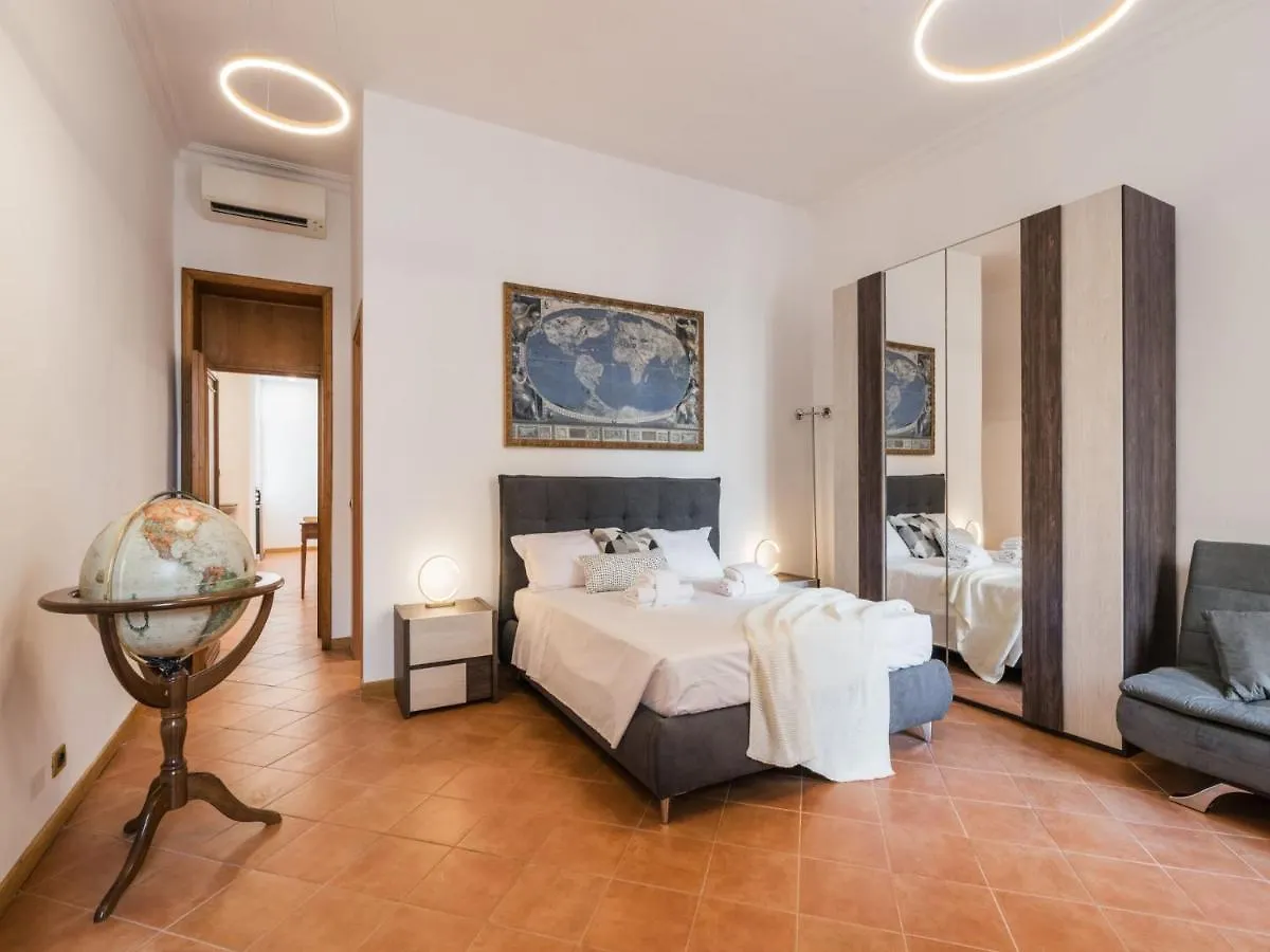The Best Rent - Three-Bedroom Apartment Near The Quirinale Řím
